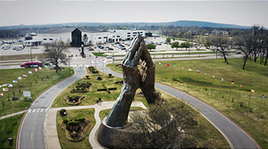 Auftakt des neuen „kreuz und quer“-Dreiteilers „Mit Gott an die Macht“