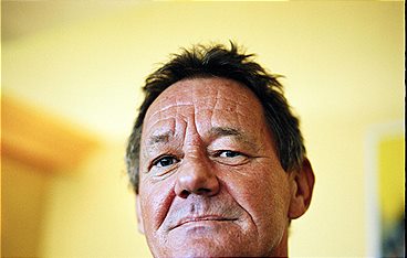 Alles andere zählt net mehr - Wolfgang Ambros, eine Austrolegende